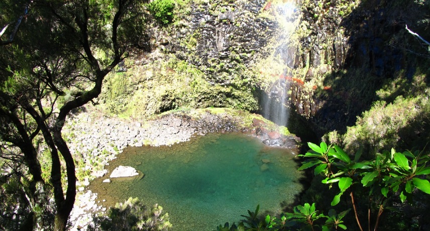 Best waterfall in madeira- Lagoa do vento